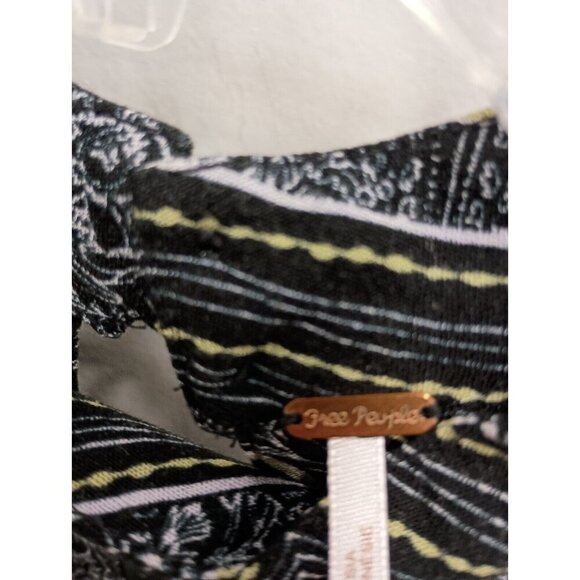 Free People Womens Walking On A Dream Tunic Top Medium Black Floral Keyhole BOHO - Picture 6 of 7